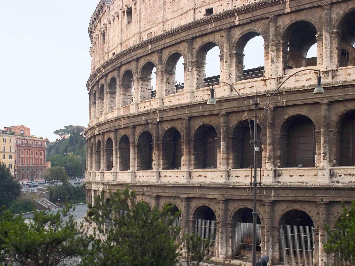 Roma Central Studio Exterior photo